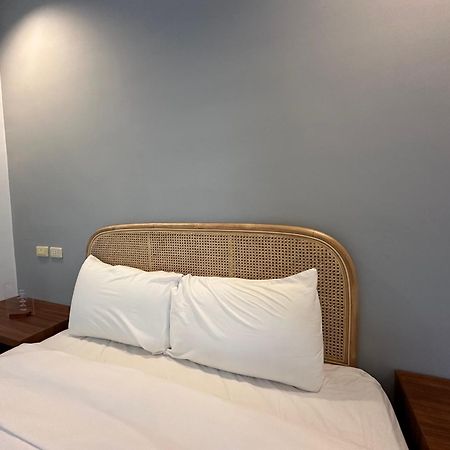 Snore Inn Hengchun Exterior photo