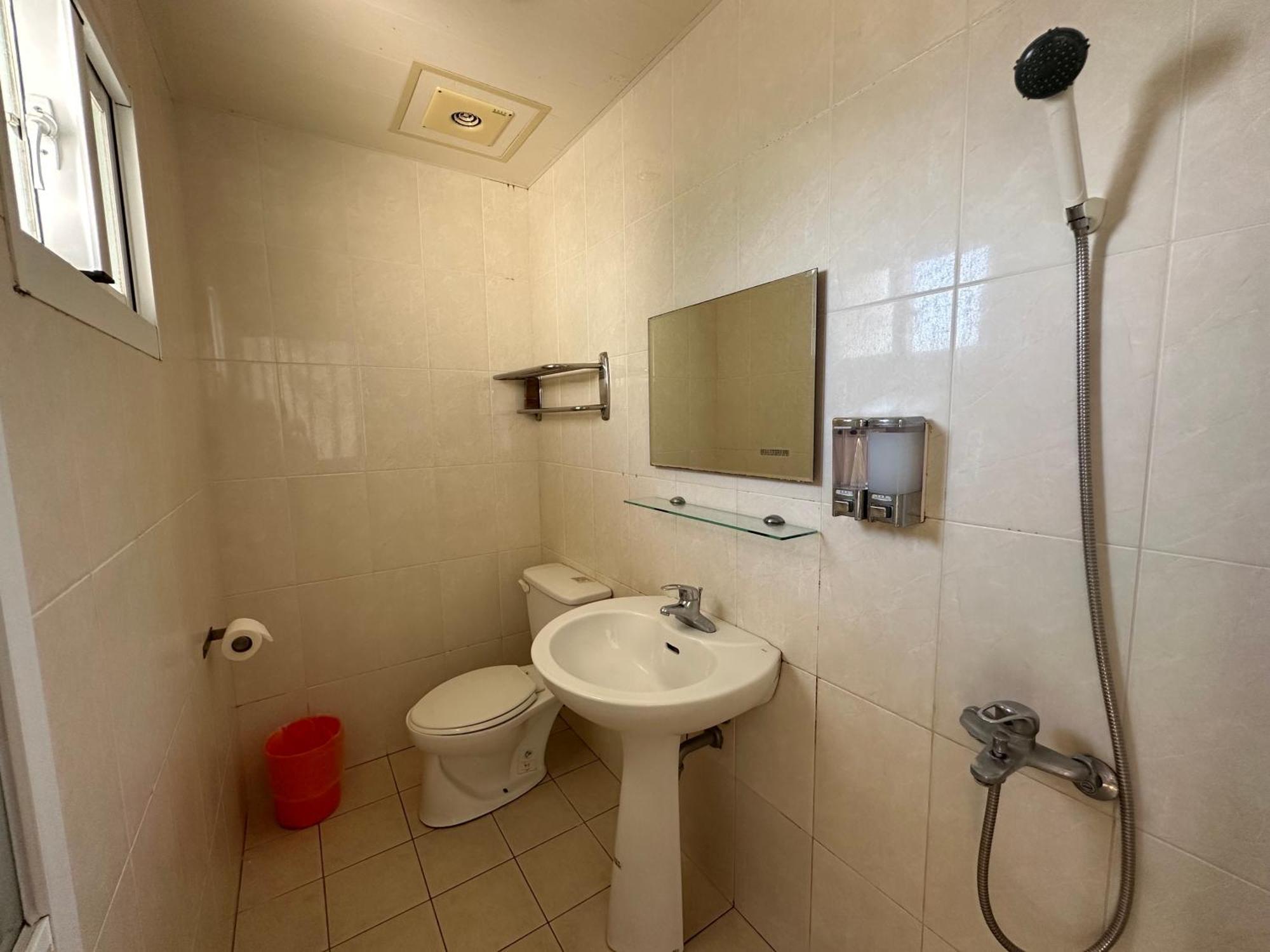 Snore Inn Hengchun Exterior photo