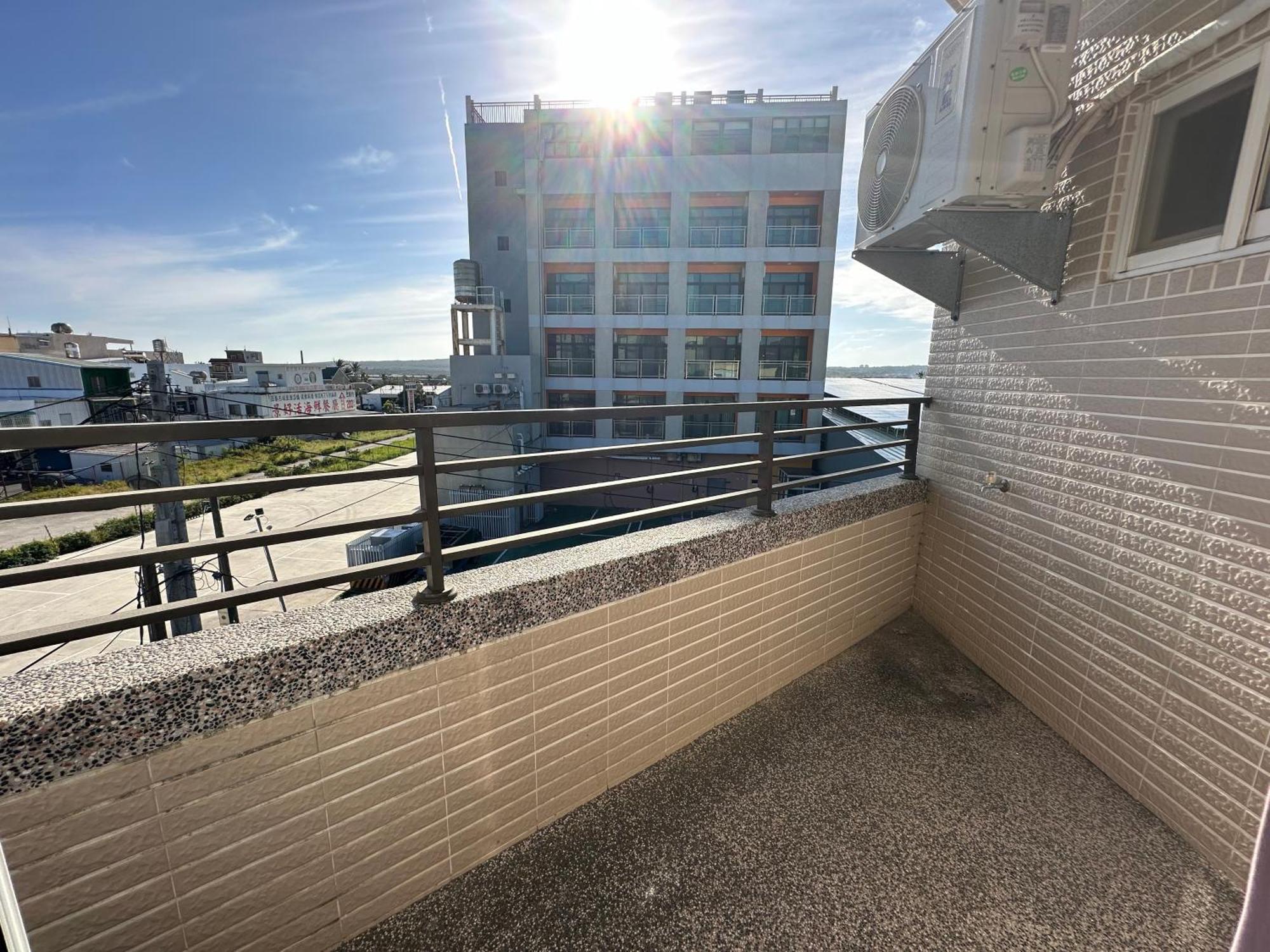 Snore Inn Hengchun Exterior photo